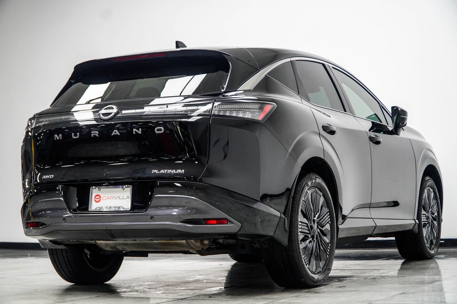 Used 2025 Black Nissan Platinum image 15