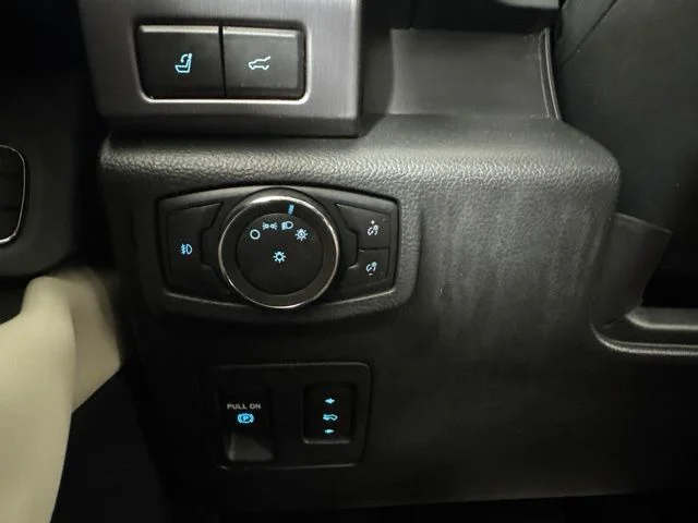 Used 2021 Black Ford Platinum image 21