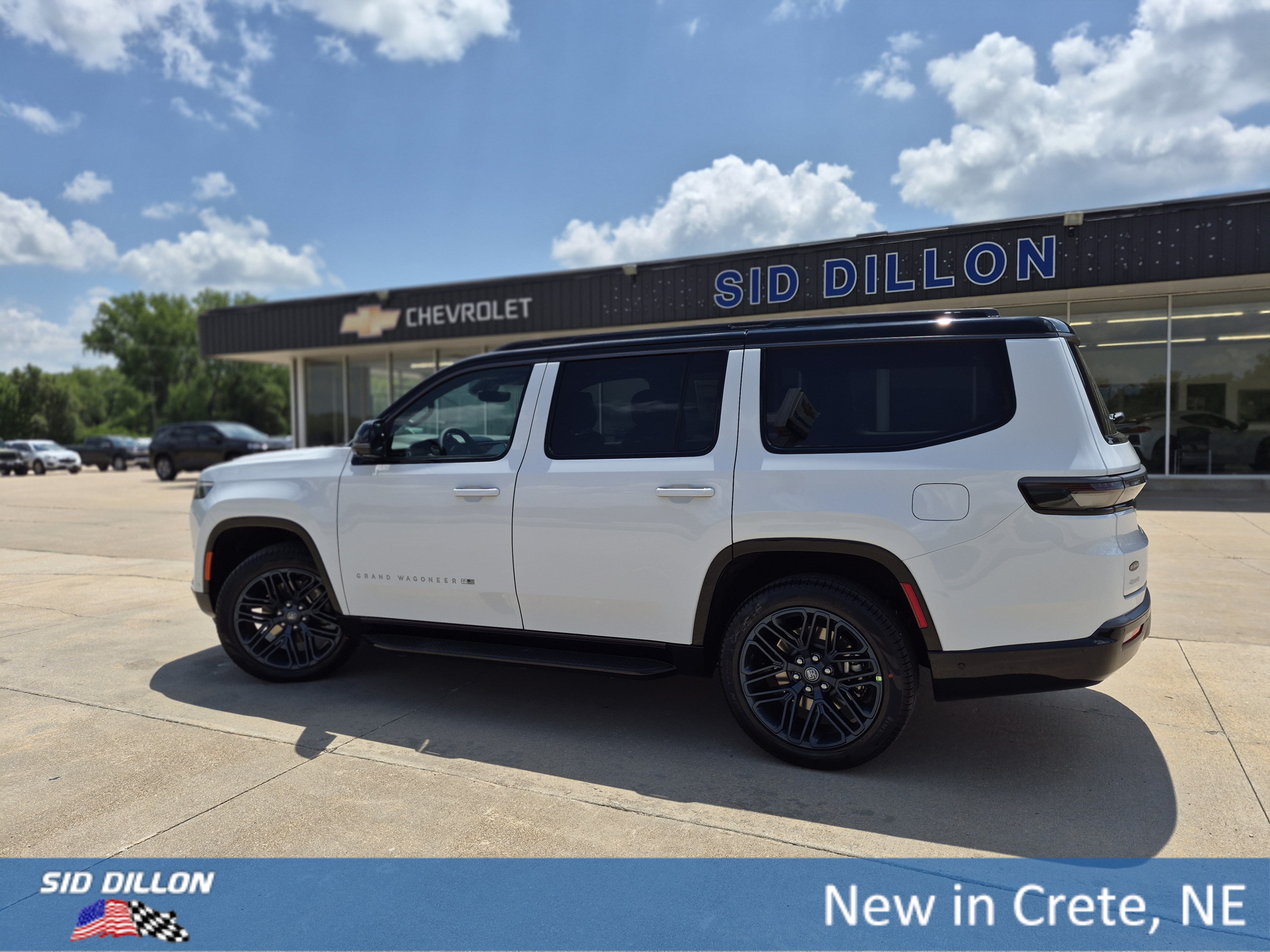 New 2026 Bright White Clear-Coat Exterior Paint Jeep 85th Anniversary image 20
