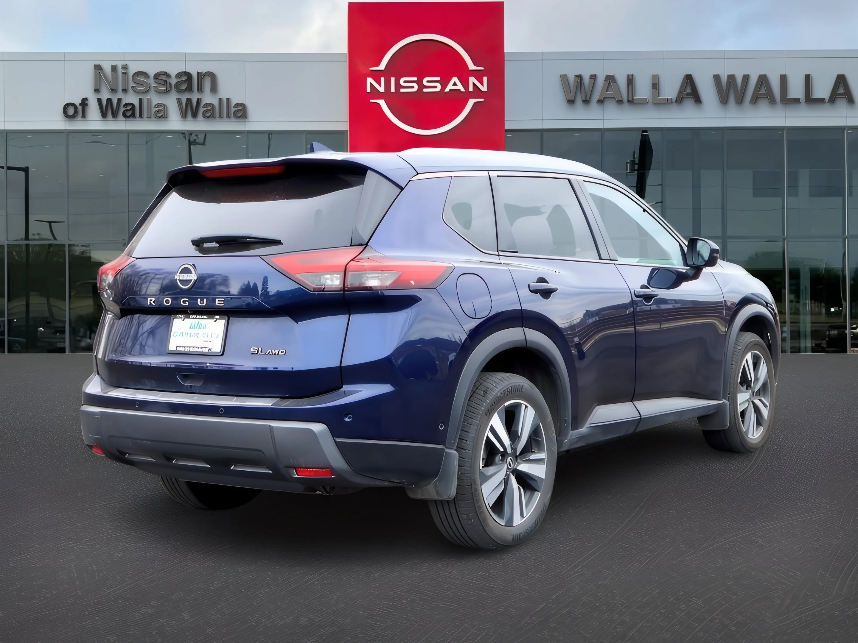 2025 Nissan Rogue SL - Photo 6