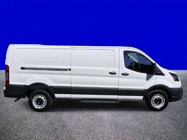 New 2027 White Ford Base image 2