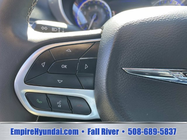 2025 Chrysler Pacifica Select - Photo 28