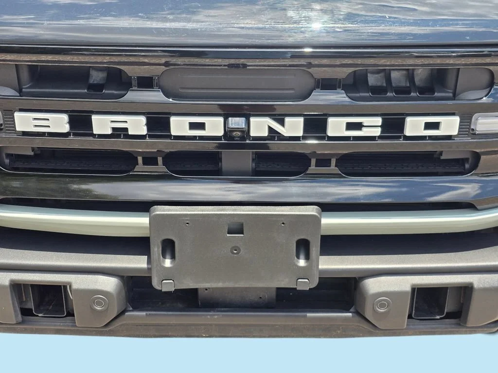 Used 2023 Cactus Gray Ford Base image 3
