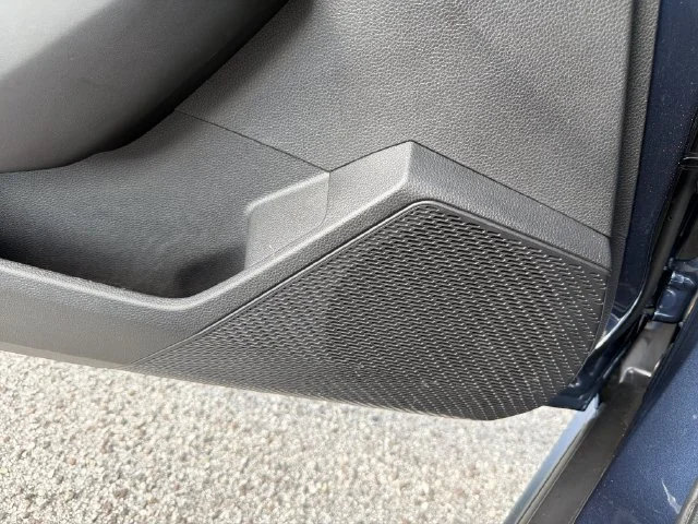 Used 2025  Honda SE image 22
