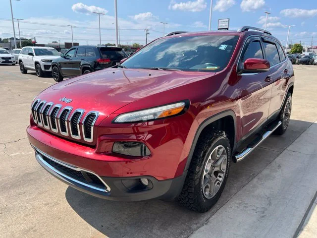 Used 2016 Red Jeep Limited image 7