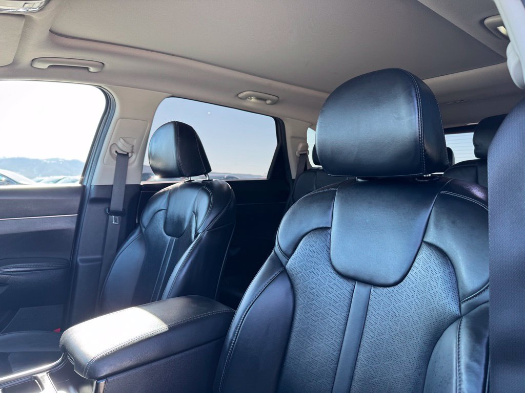 Used 2023 Steel Gray Kia EX image 17