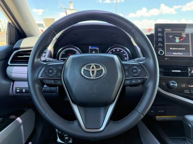 2021 Toyota Camry SE - Photo 17