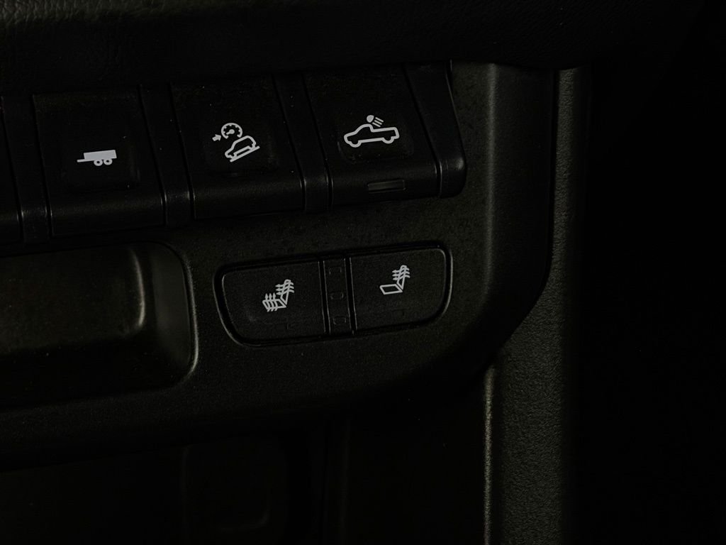 Certified Used 2022 Blue Chevrolet ZR2 image 20