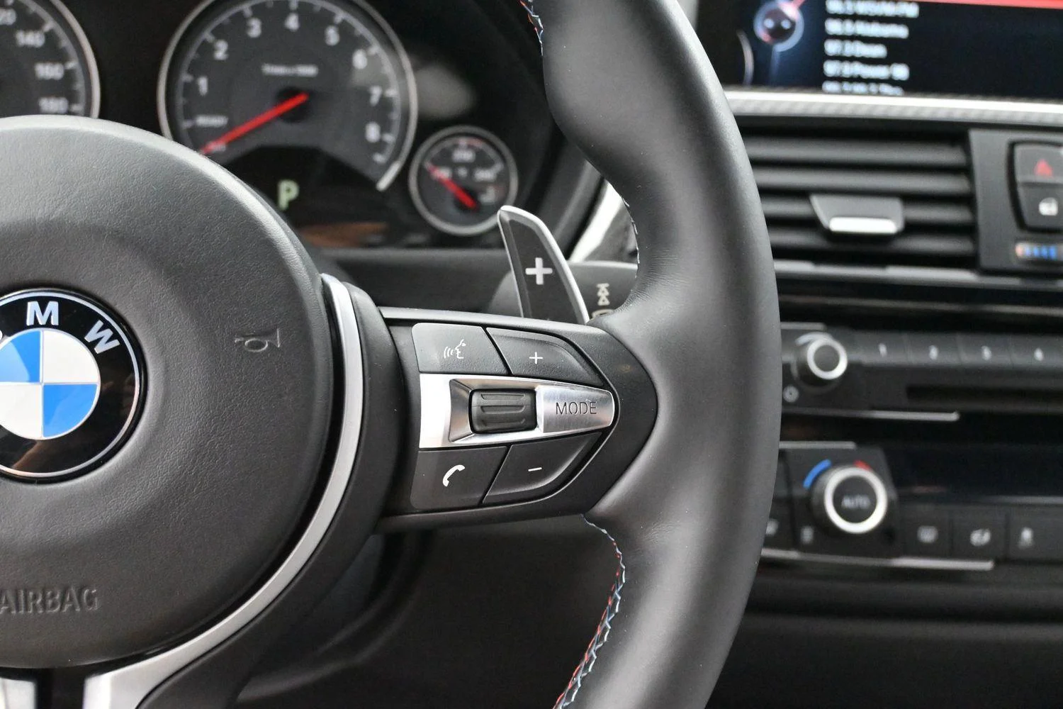 Used 2015 Black Sapphire Metallic BMW M4 image 15