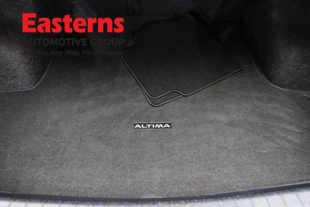 Used 2025 Gray Nissan 2.5 SV image 9
