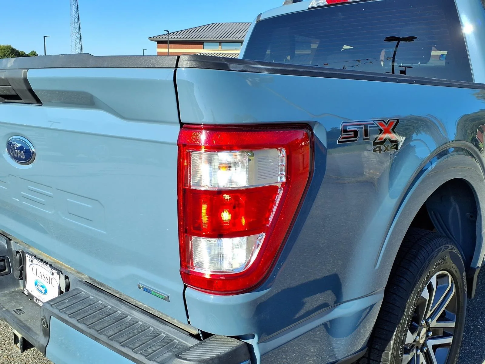 Used 2023 Area 51 Blue Ford XL image 19