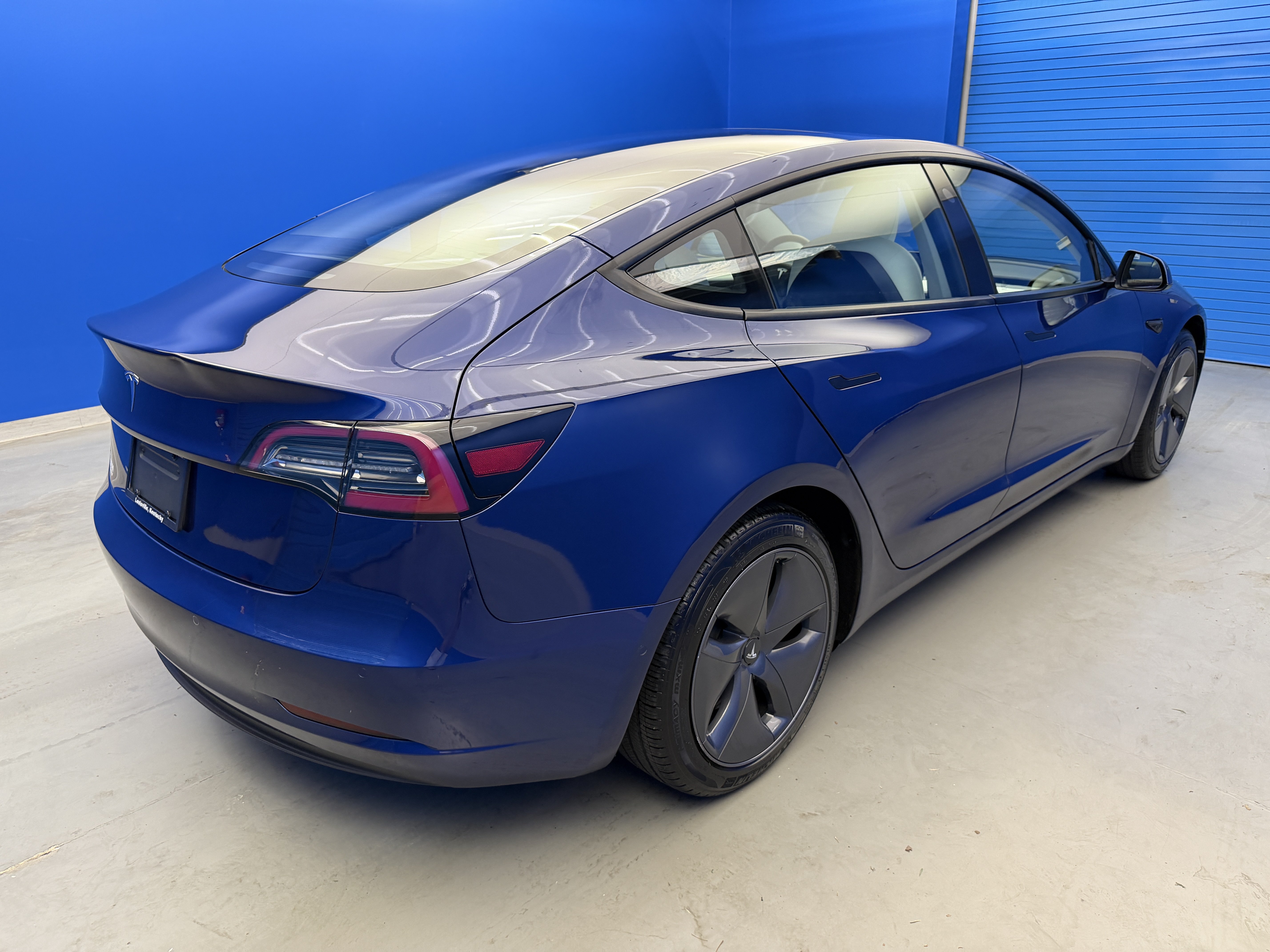 Used 2021 Deep Blue Metallic Tesla Standard Range Plus image 8