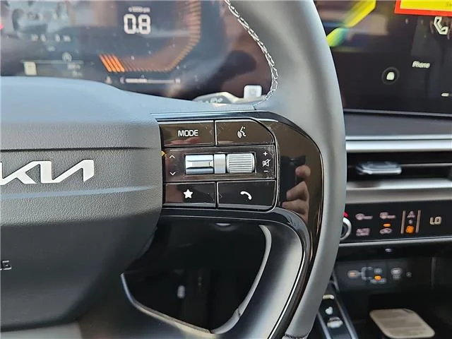New 2026 Ivory Silver KIA S All-Wheel Drive image 17