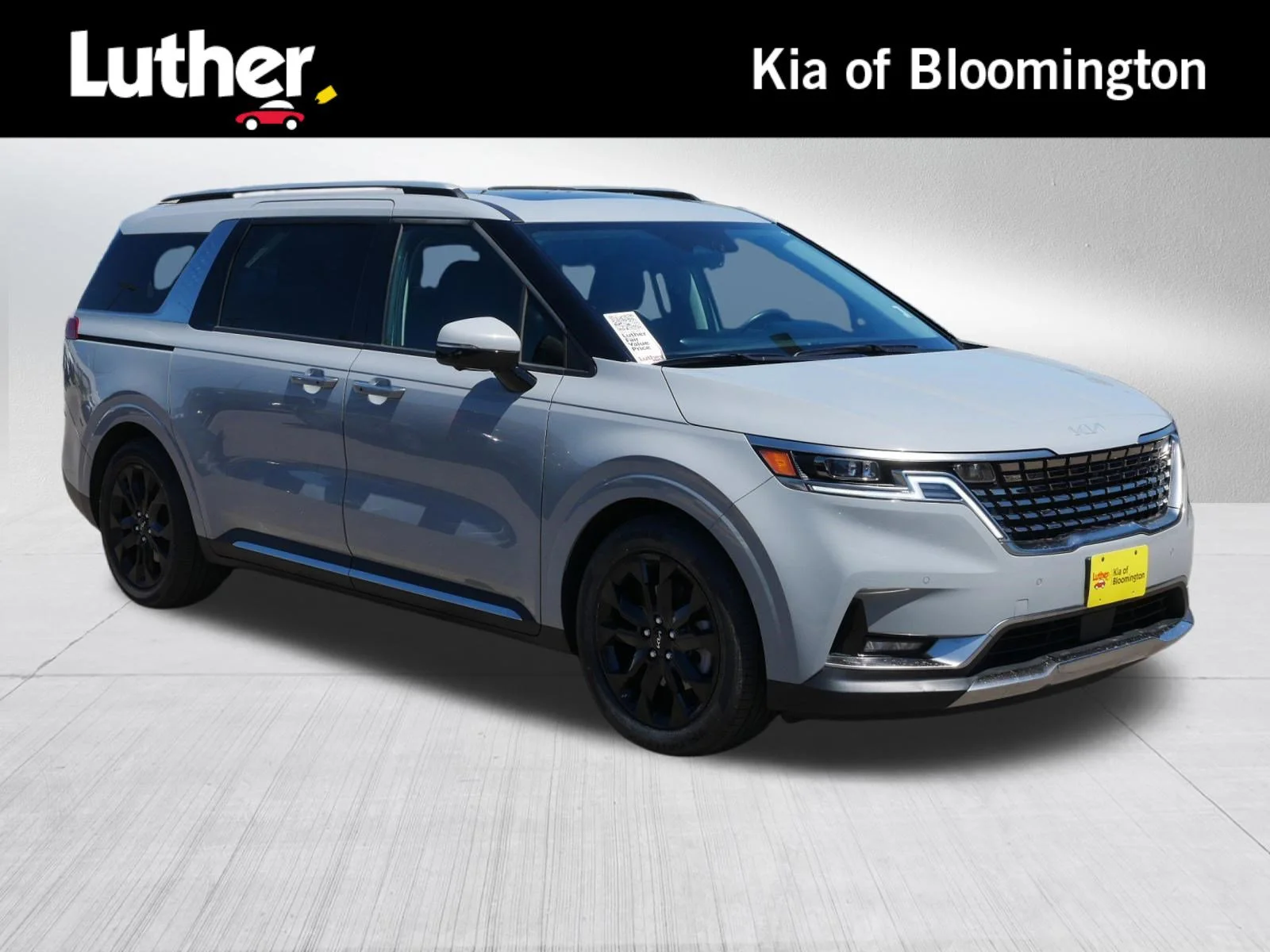 2024 Kia Sedona SX Prestige's photo