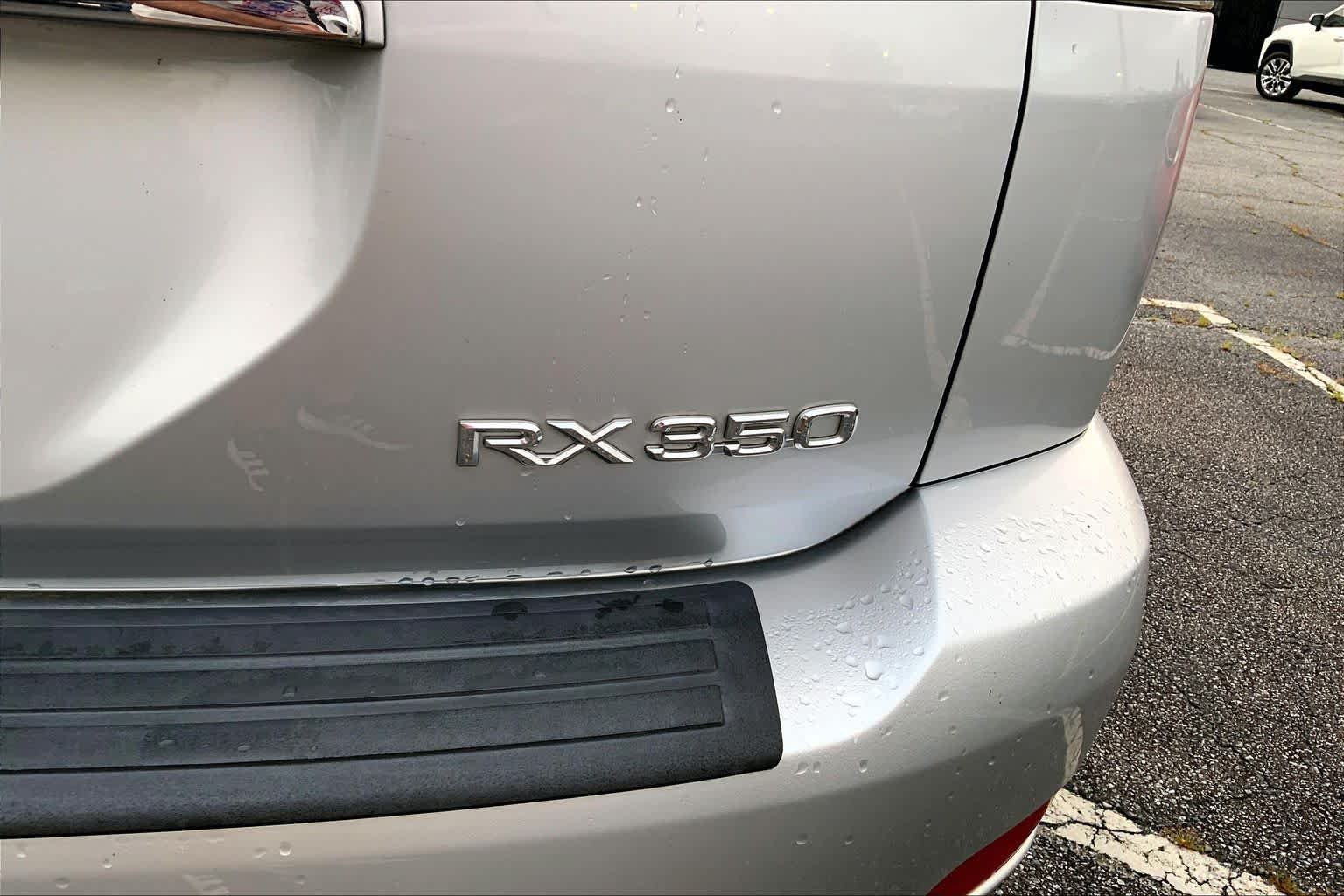 Used 2009 Classic Silver Metallic Lexus  image 9