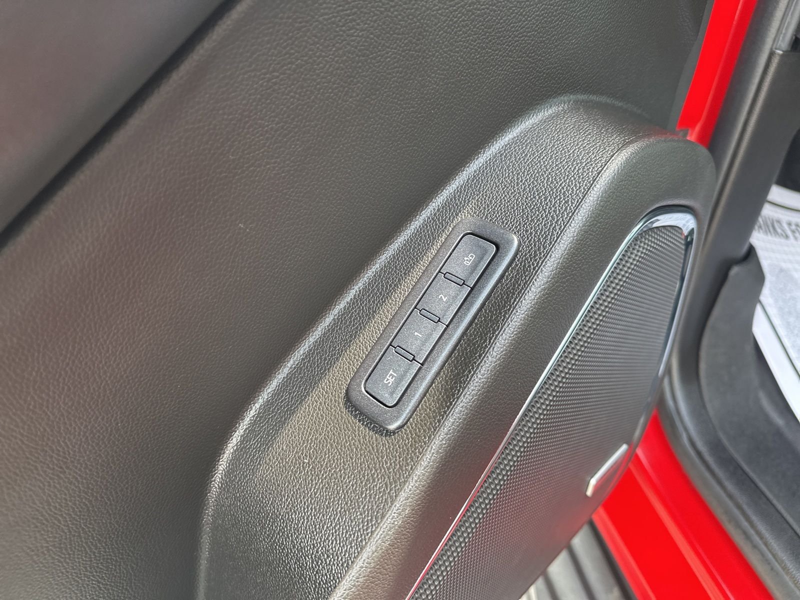 Used 2019  Chevrolet LT image 19