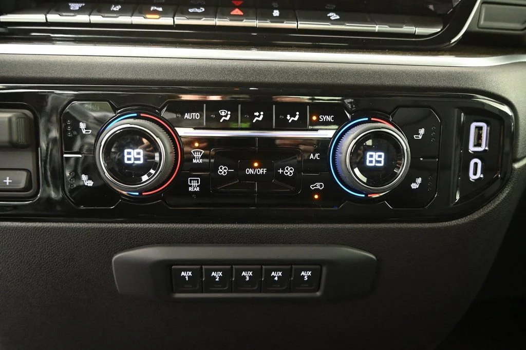 2026 Chevrolet Silverado 3500 HD LT - Photo 28