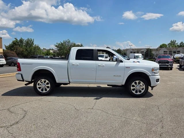 Used 2022 White Ram Laramie image 14