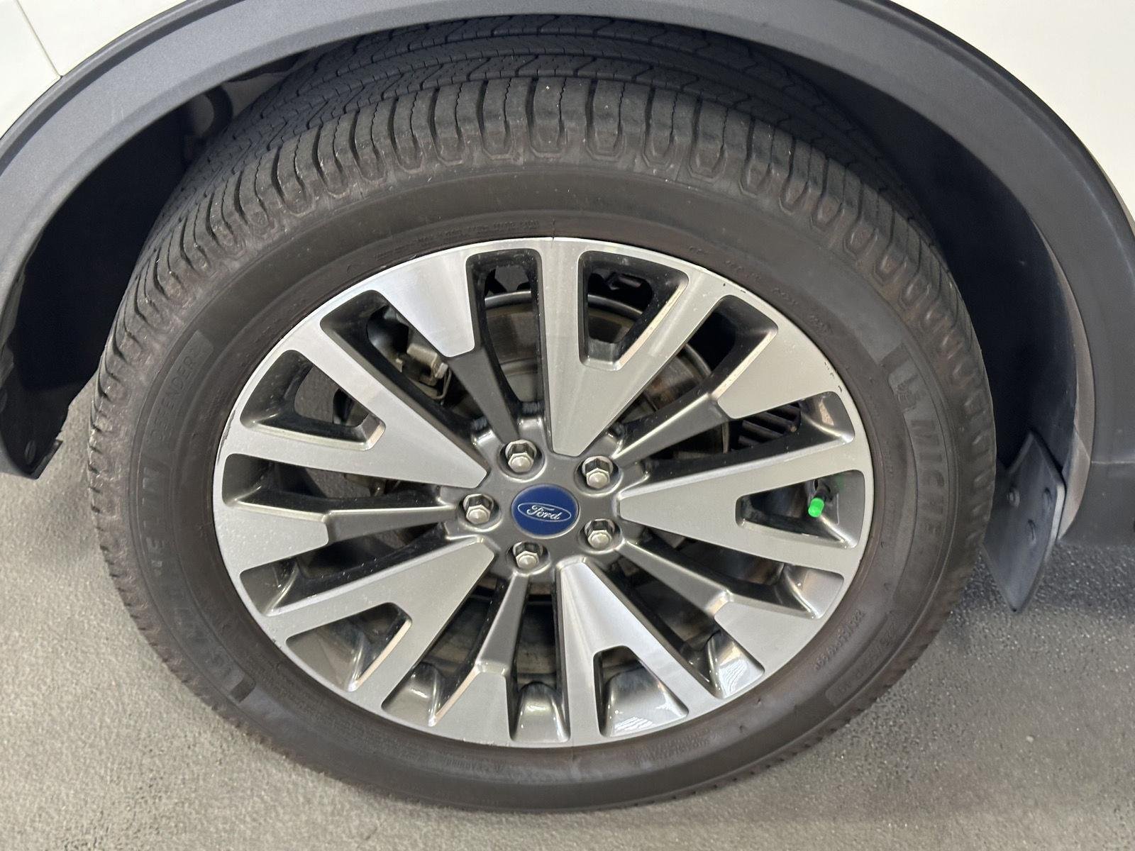 Used 2021 Star White Metallic Tri-Coat Ford Titanium Hybrid image 15