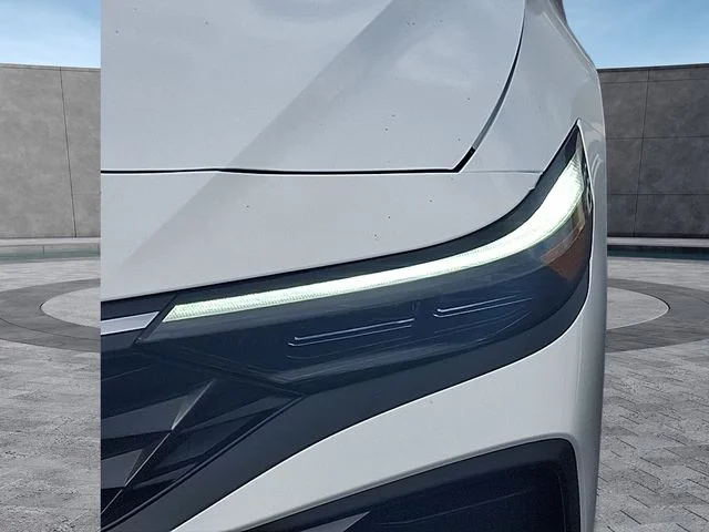 New 2026 White Hyundai SE image 8