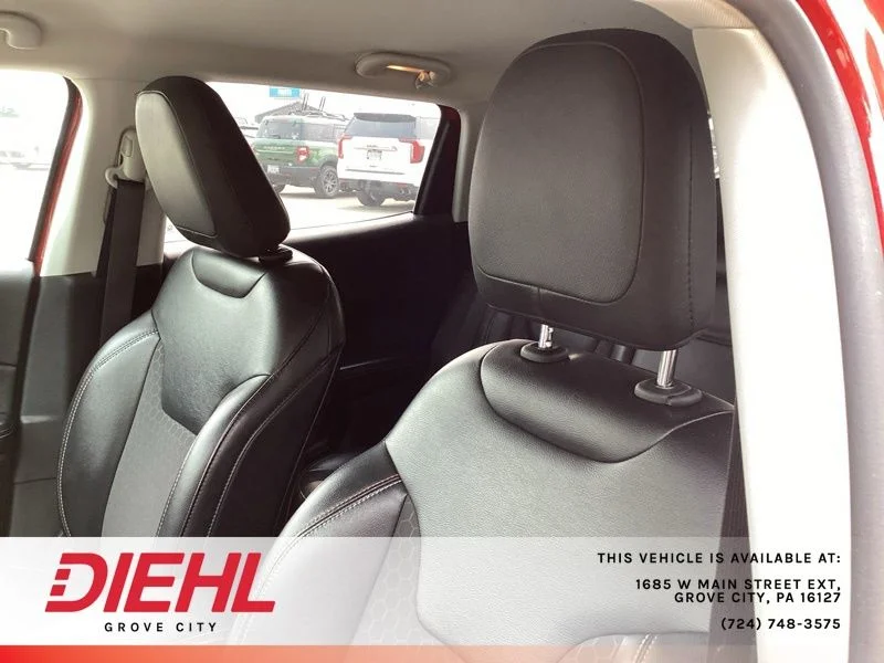 Used 2020 Red Jeep Latitude image 20