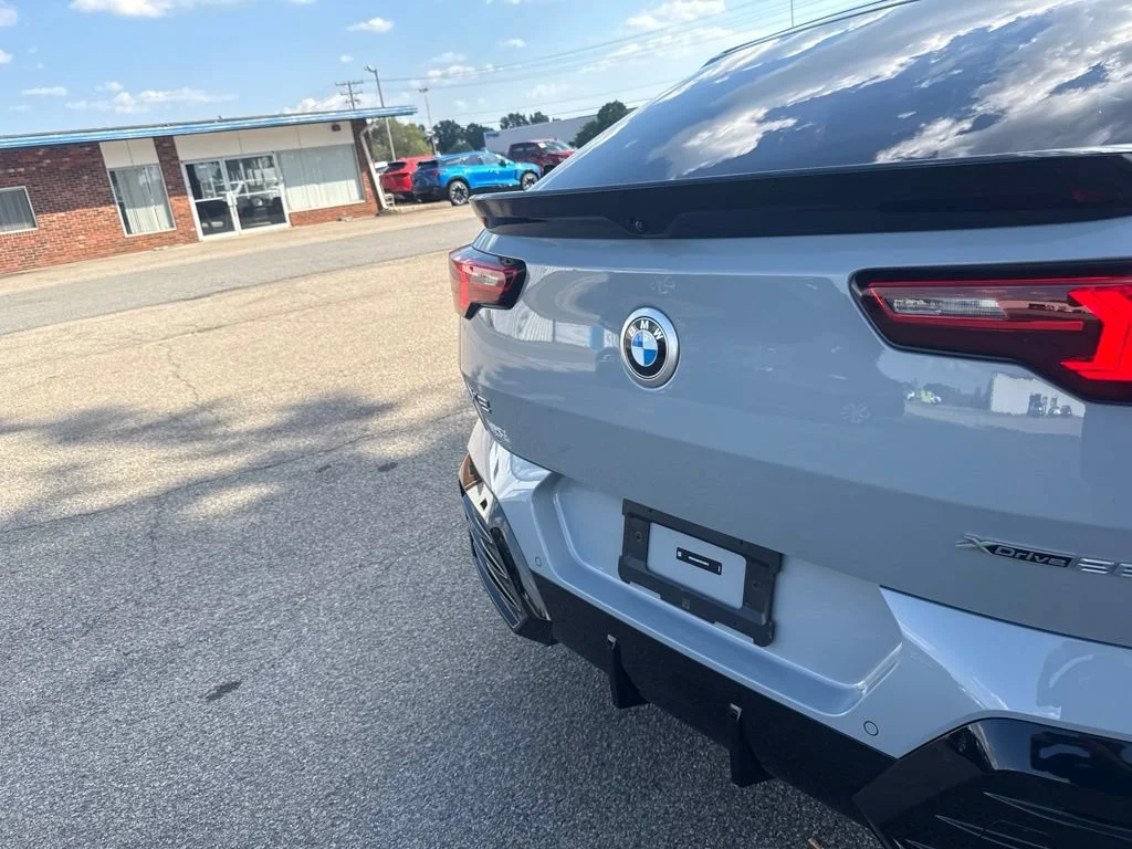 Used 2025 Brooklyn Grey Metallic BMW xDrive28i image 35
