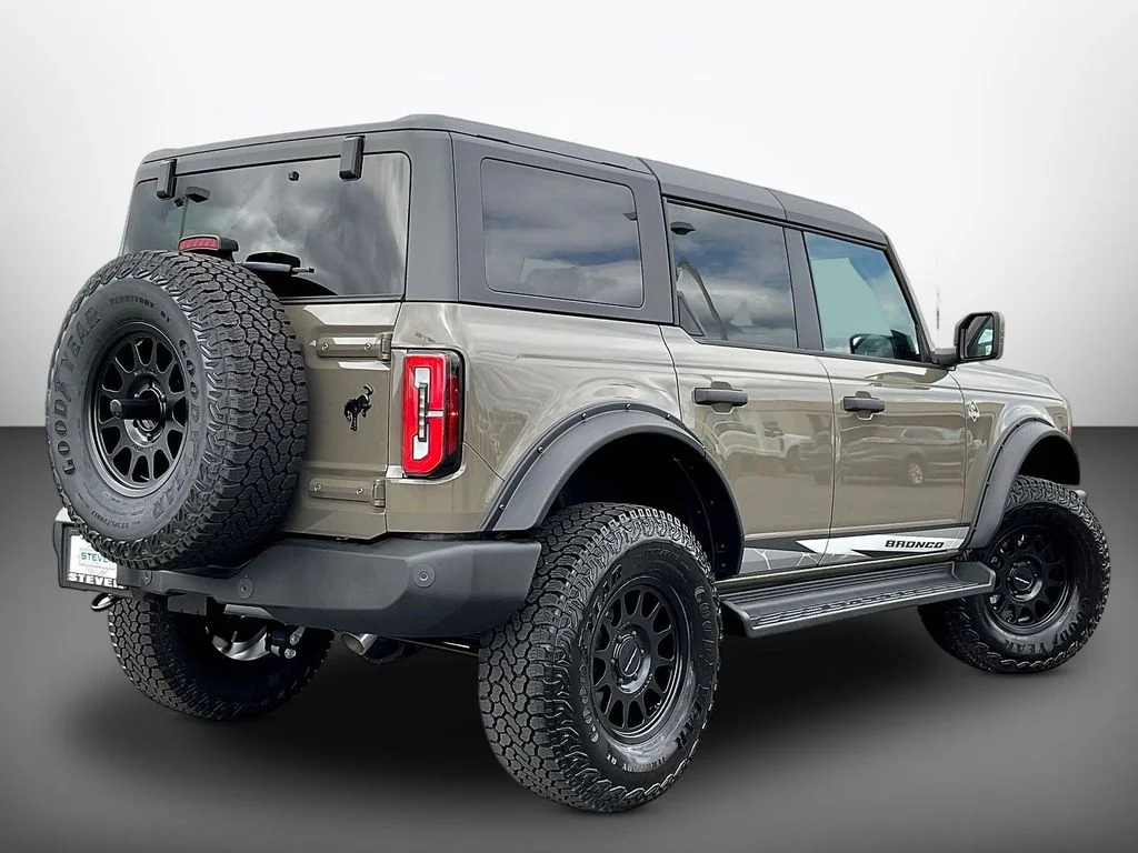 New 2026 Marsh Gray Ford Outer Banks® image 16