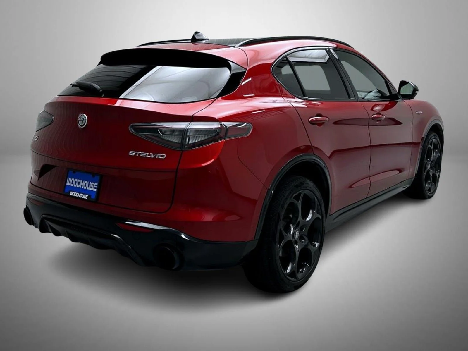 Used 2024 Red Alfa Romeo Veloce image 5