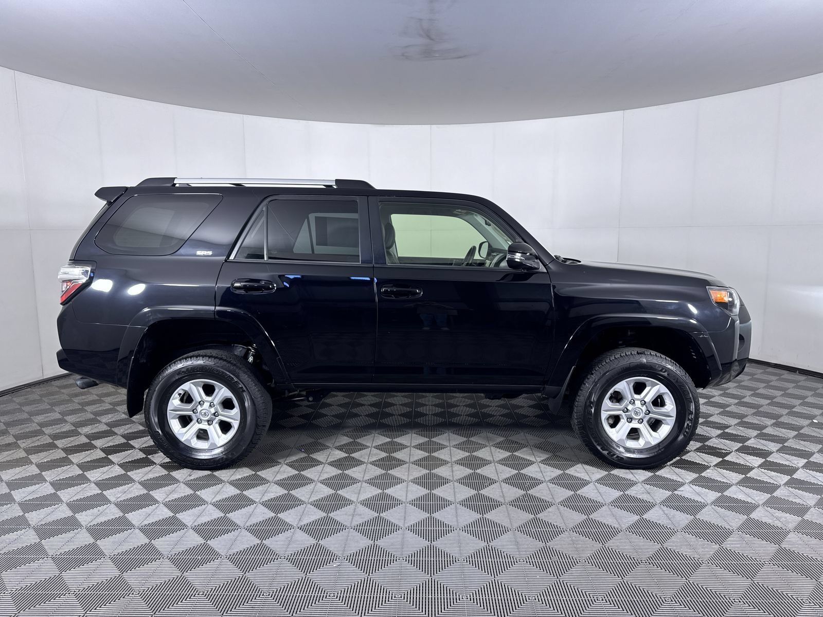 Used 2023 Black Toyota SR5 Premium image 10