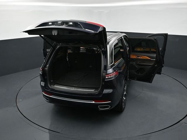 Used 2024 Black Jeep Summit Reserve image 29