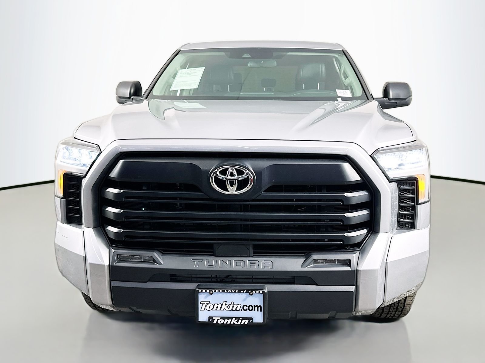 Used 2023 Celestial Silver Metallic Toyota SR5 image 2