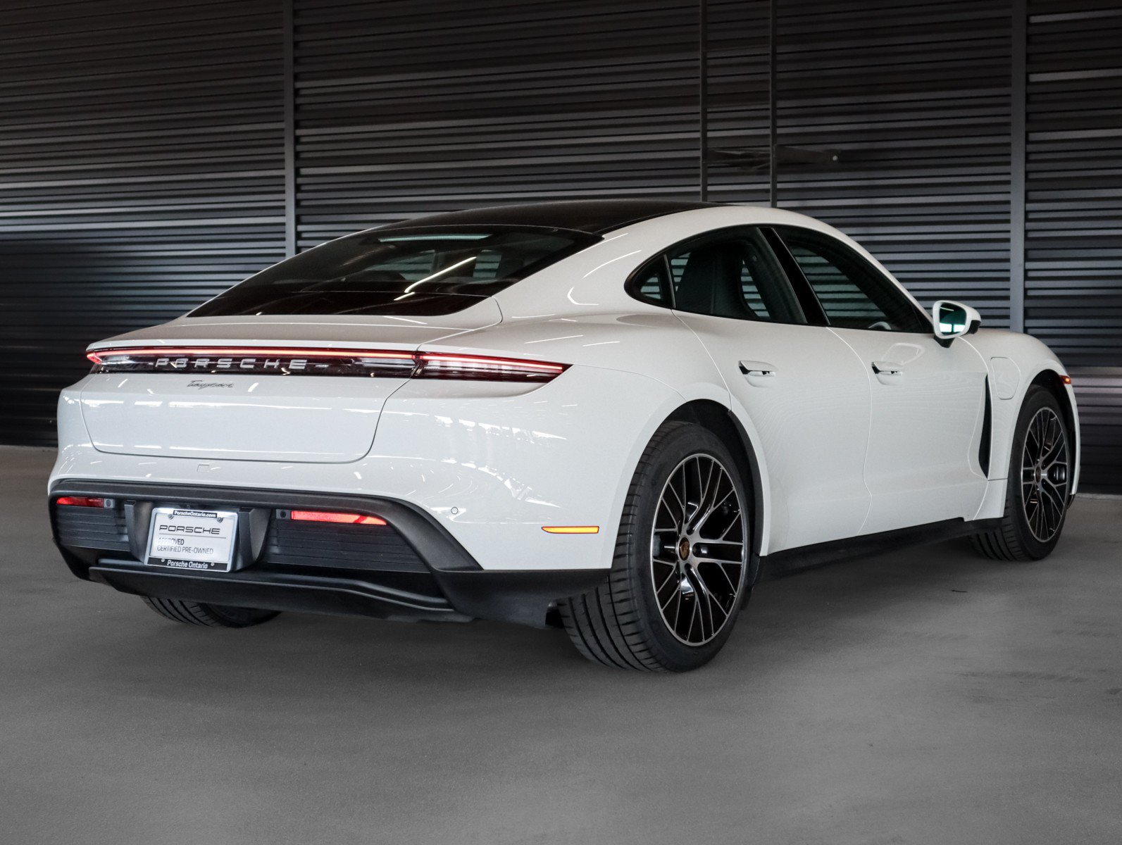 Used 2024 White Porsche  image 12