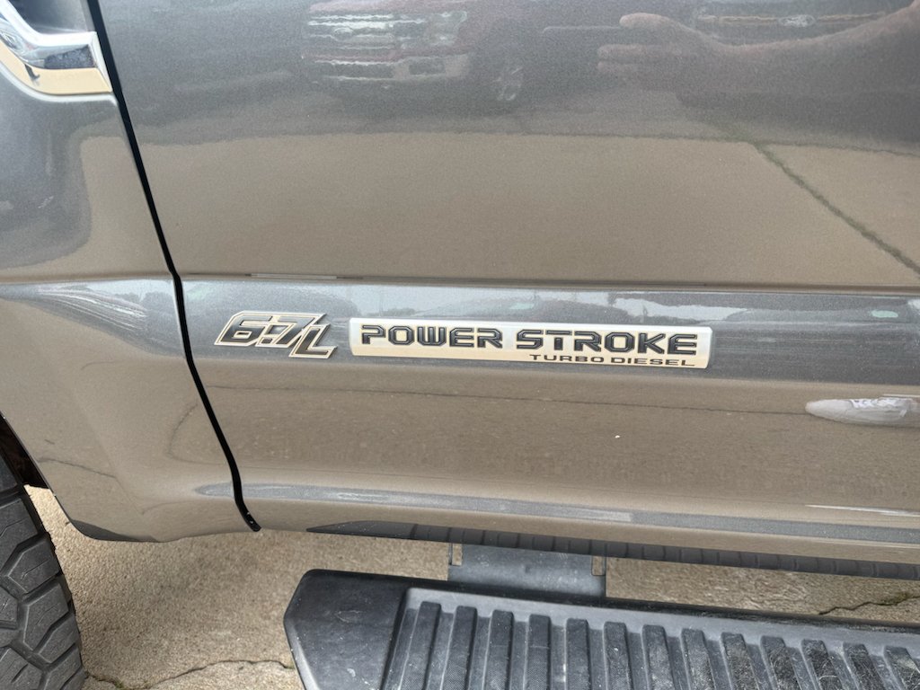 Used 2020 Magnetic Metallic Ford XL image 5