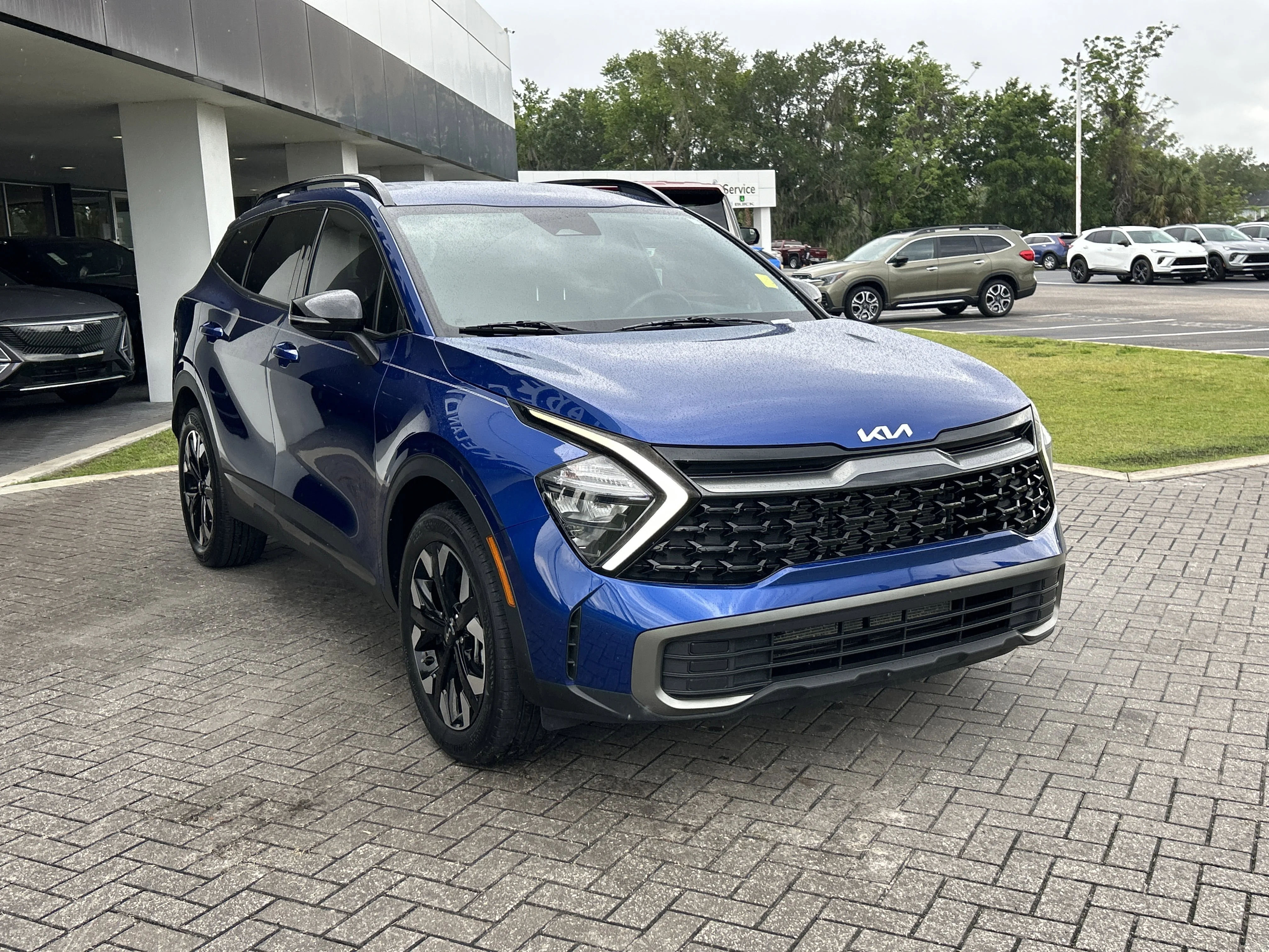 Used 2023 Sapphire Blue Kia X-Line image 7