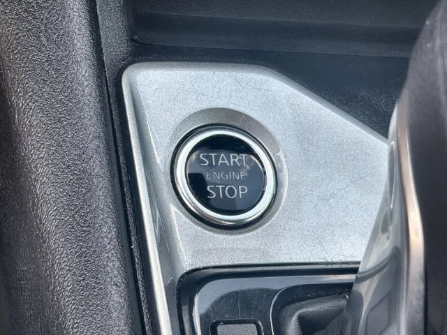 2025 Nissan Altima SV - Photo 16