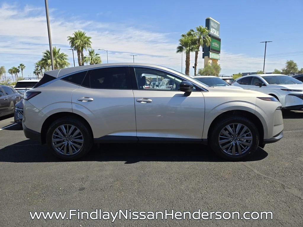 New 2026 Champagne Silver Metallic Nissan SL image 8