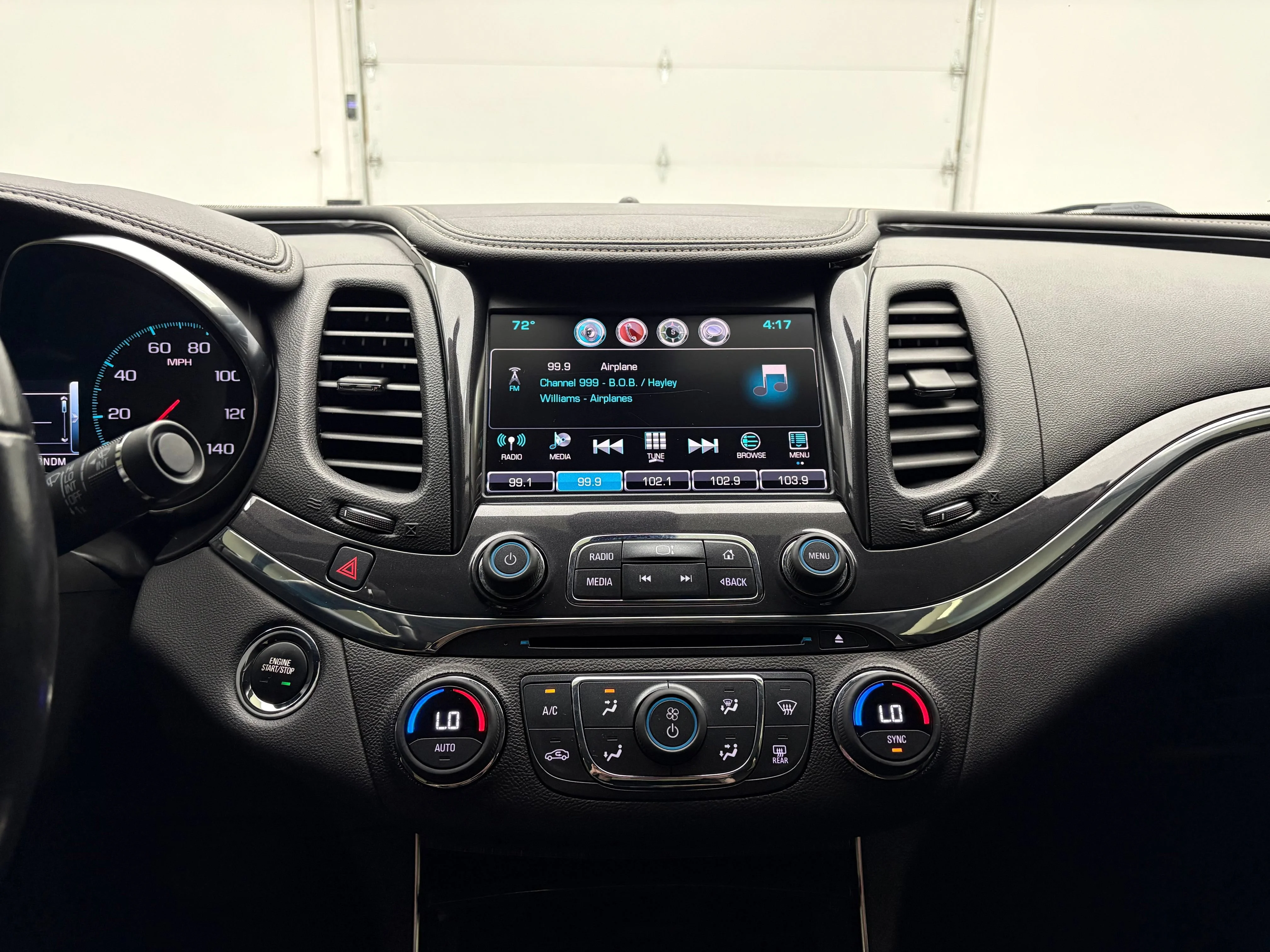 Used 2018 BLACK Chevrolet Premier image 25