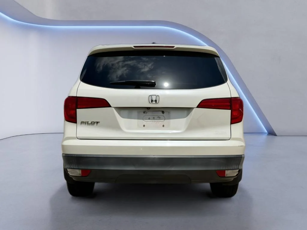 Used 2017 White Diamond Pearl Honda EX-L image 5