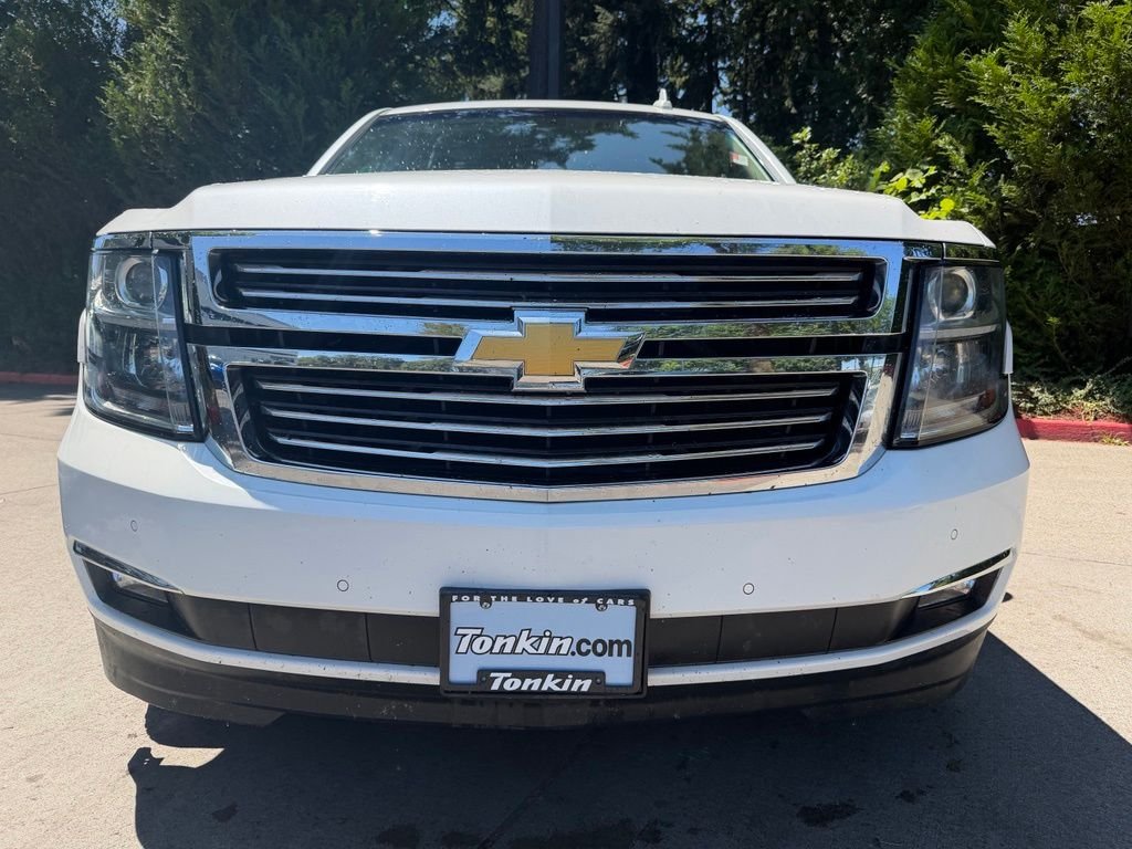 Used 2016 Iridescent Pearl Tricoat Chevrolet LTZ image 9