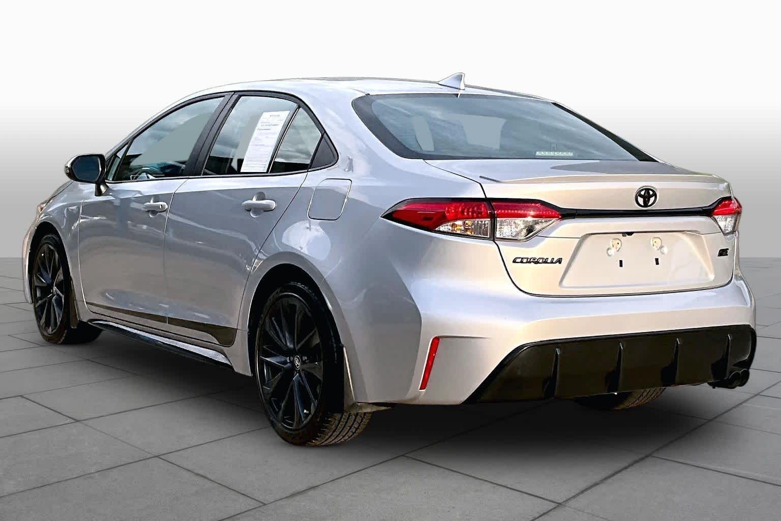 Used 2023 Classic Silver Metallic Toyota SE image 12