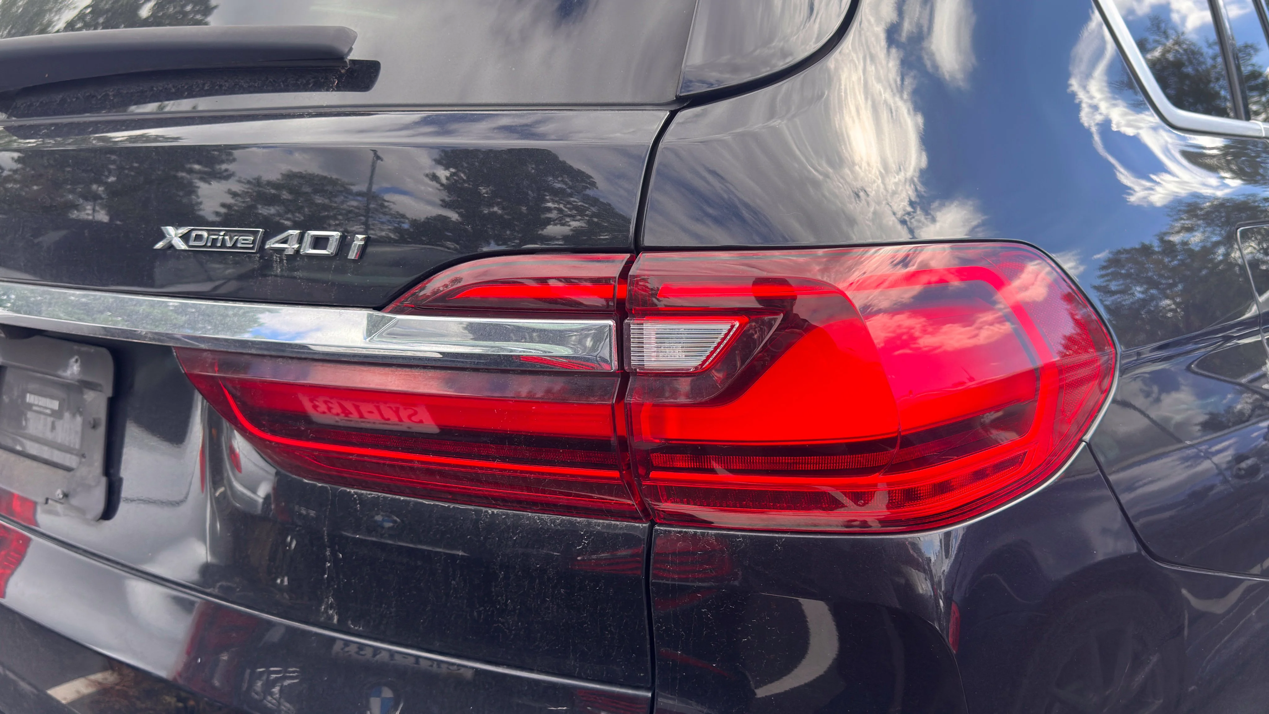 Used 2020 Black Sapphire Metallic BMW xDrive40i image 7