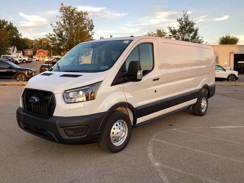 New 2025 White Ford Base image 3