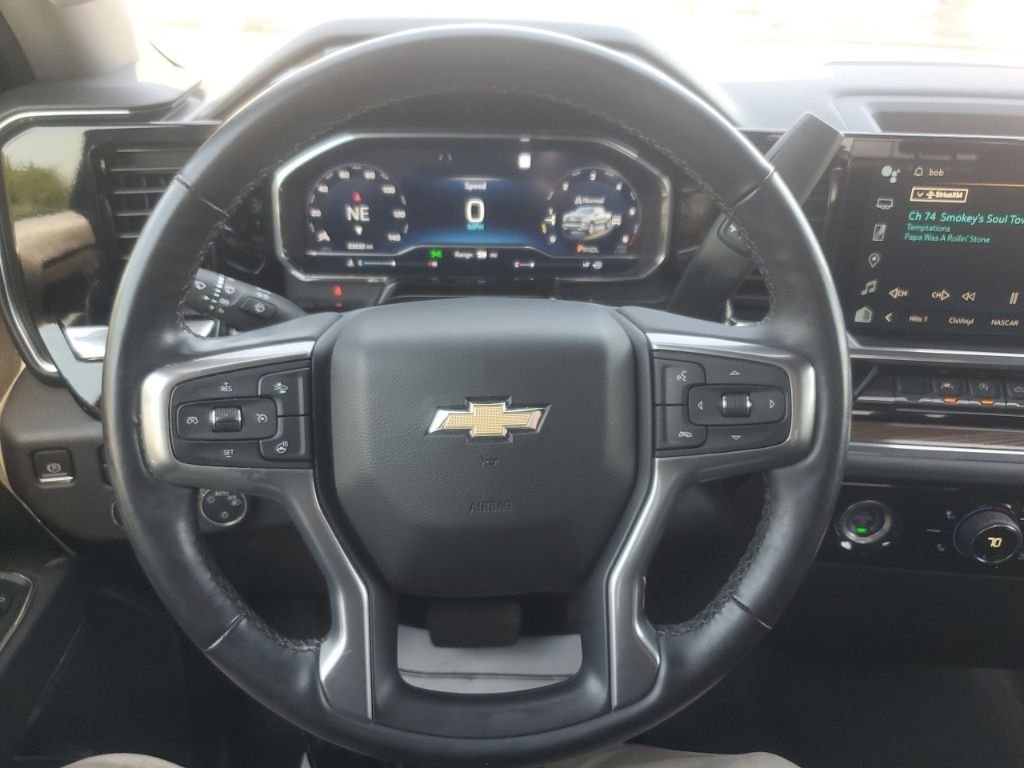 Used 2023 Gray Chevrolet LT image 21