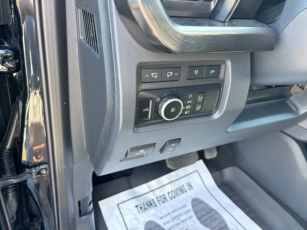 Certified Used 2024 Agate Black Metallic Ford Lariat image 31