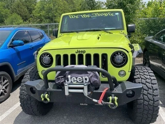 Used 2016 Green Jeep Unlimited Sahara image 18