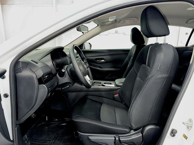 Used 2023 White Nissan SV image 12