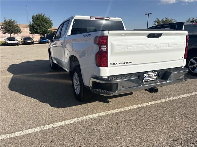 Used 2025 Summit White Chevrolet LT w/1LT 4x4 Crew Cab 5.75 ft. box 147.4 in. WB image 5