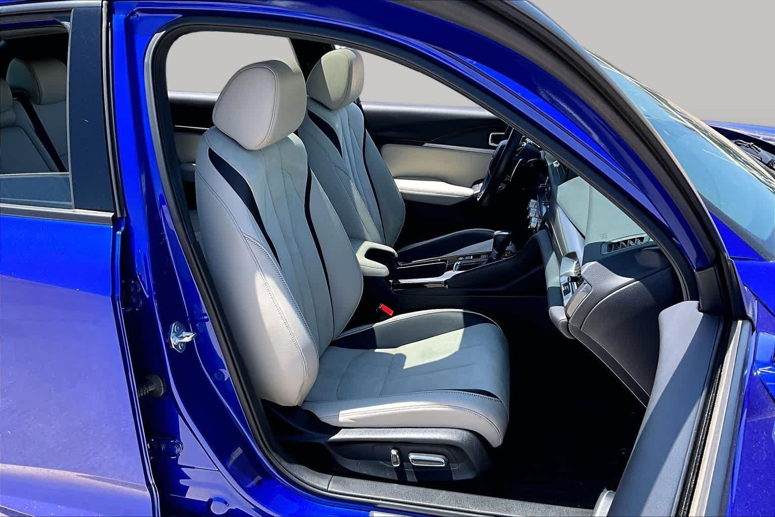 Used 2024 Apex Blue Pearl Acura w/A-Spec Technology Package image 9