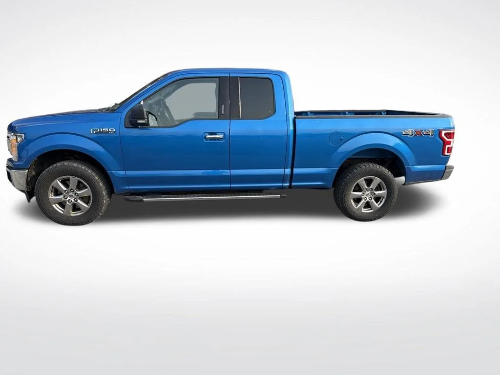 Used 2019 Blue Ford XLT image 2
