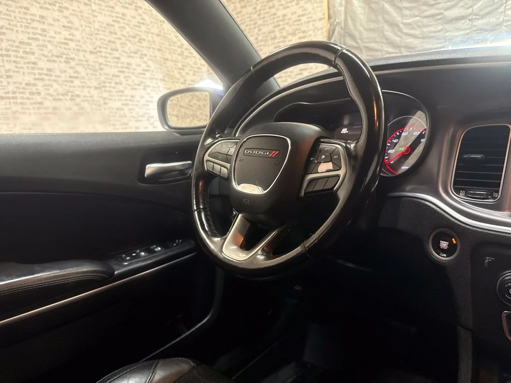 Used 2019 Indigo Blue Dodge SXT image 18